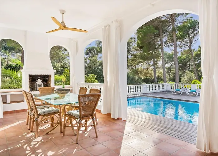 Monte Penedo, Heated Pool Villa *