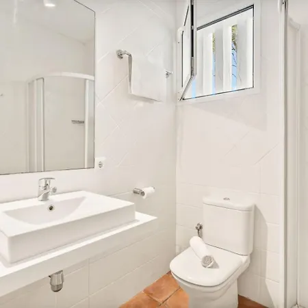 Villa Monte Penedo, Heated Pool